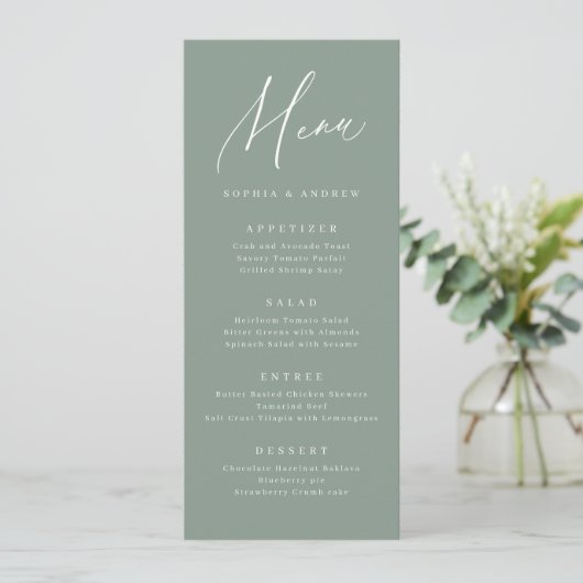 Salie groene moderne script minimalistische trouw menu (Staand voorkant)