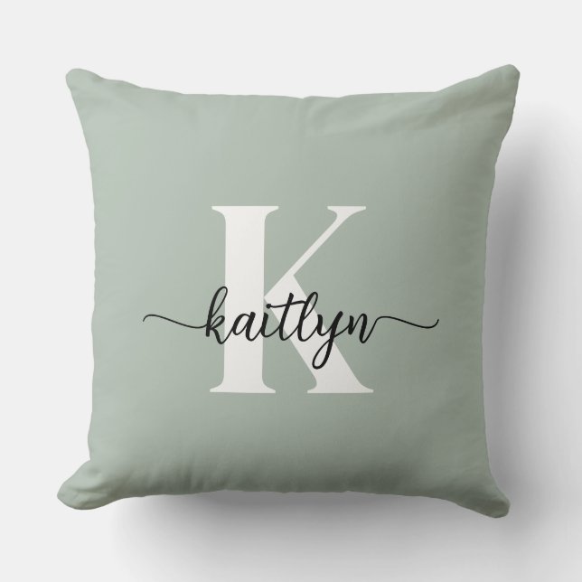 Salie Groene Script Monogram Kussen (Voorkant)