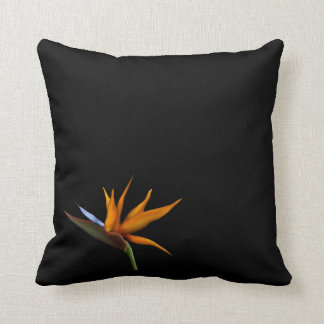 Salty Kisses Tropical Decor Bird of Paradise Kussen