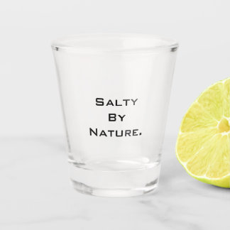"SaltyByNature" van glas geschoten