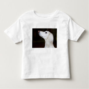 Saluki kijkt omhoog kinder shirts