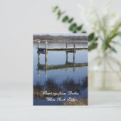 Salutations de la carte postale de Dallas (Debout devant)