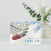 Salutations de la carte postale Londres (Debout devant)