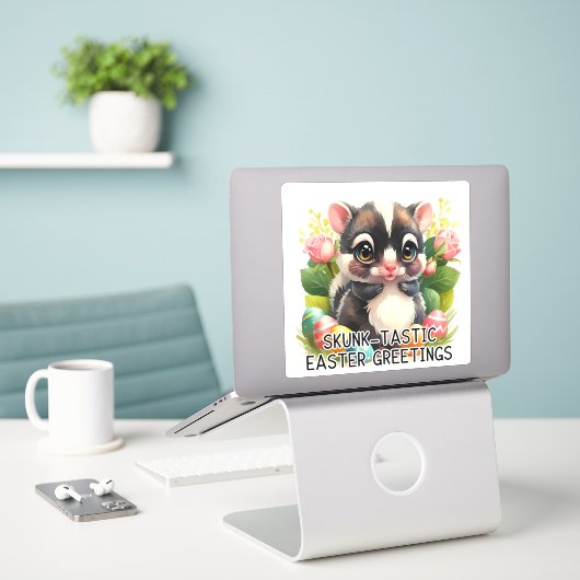 Salutations de Pâques Skunk - Sticker de Pâques (Ordinateur portable sur le bureau)