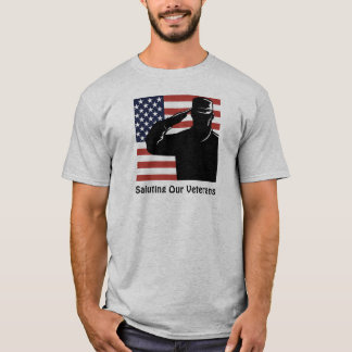 Saluting Onze veteranen Soldaat & Amerikaanse vlag T-shirt