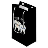 Samen Funny Tooth Pun Dark BG Klein Cadeauzakje (Voorkant Gekanteld)