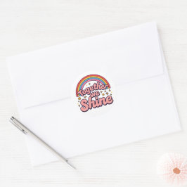 Samen Schijnen We – Regenboog Retro Pride Citaat Ronde Sticker