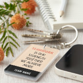 Samen werken we aan meer typografie sleutelhanger (Voorkant Rechts)