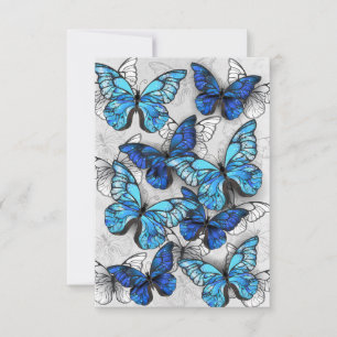 Samenstelling van witte en blauwe vlinders RSVP kaartje