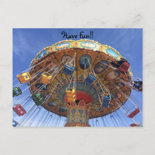 S'amuser sur la carte postale du carrousel Vintage