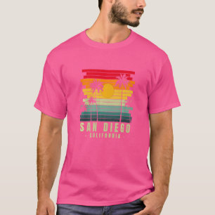 San Diego CA California Retro Surfer, Verenigde S T-shirt