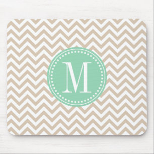 Sand Beige Chevron Zigzag Gepersonaliseerd Monogra Muismat