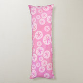Sand Dollar White en Roze Lichaamskussen (Achterkant (Verticaal))