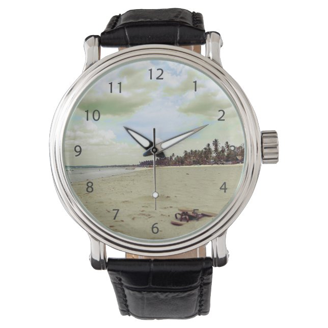 Sandalen op tropisch strand horloge (Voorkant)