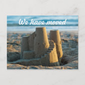 Sandcastle We hebben Moved Funny Moving Announceme Briefkaart (Voorkant)