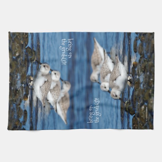 Sanderlings feesten in gespreide synchroniciteit theedoek (Horizontaal)