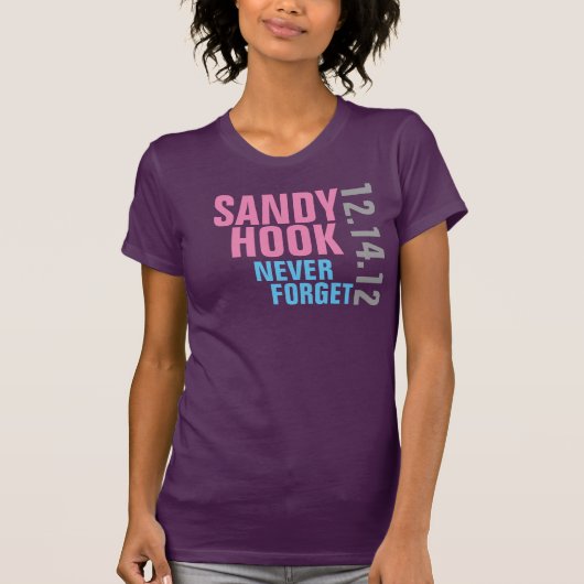 Sandy Hook Vergeet nooit T-shirt (Voorkant)