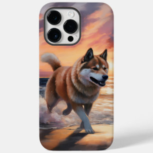 Sandy Paws Akita-hond op strand bij zonsondergang Case-Mate iPhone 14 Pro Max Hoesje