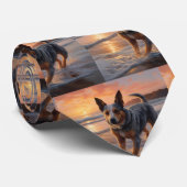 Sandy Paws Australische vee hond op strand zonsond Stropdas (Opgerold)