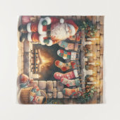Santa by Fireplace Christmas Stockings Wandkleed (Voorkant (horizontaal))