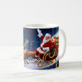 Santa Claus delivering gifts on Christmas Eve Koffiemok (Voorkant rechts)