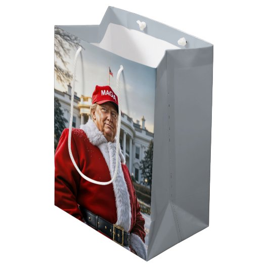 Santa Claus Trump Medium Cadeauzakje (Voorkant Gekanteld)