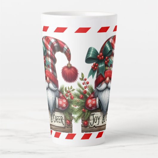 Santa Gnome Latte Mok (Voorkant)