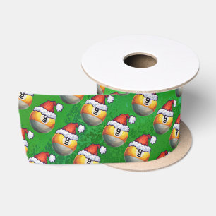 Santa Hat Nine Ball Pattern op Green Lint