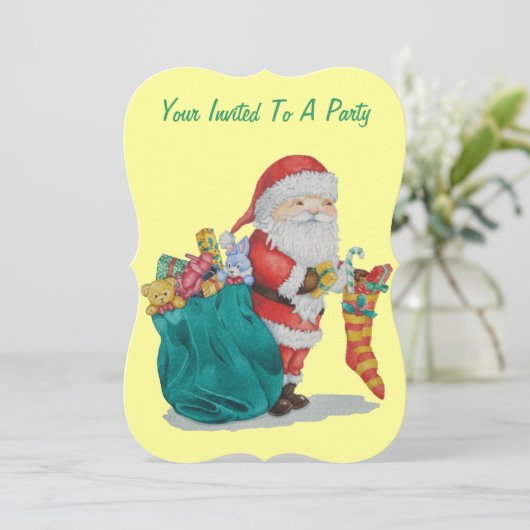 santa met giften in zak voor Kerstmisuitnodiging Kaart (Staand voorkant)