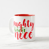 santa naughty maar nice kerstversiering mok (Voorkant links)