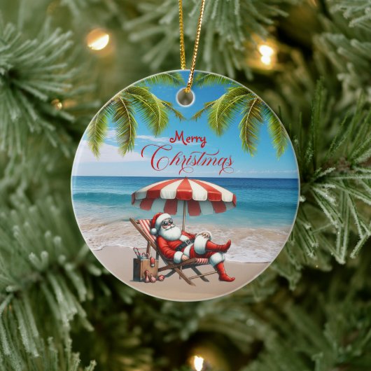 Santa under a Beach Umbrella Christmas Keramisch Ornament (Boom)
