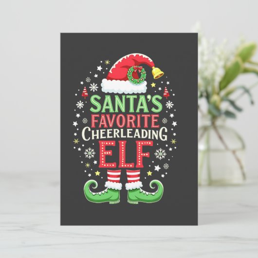 Santa's Favoriete Cheerleading Elf Family Matching Kaart (Staand voorkant)