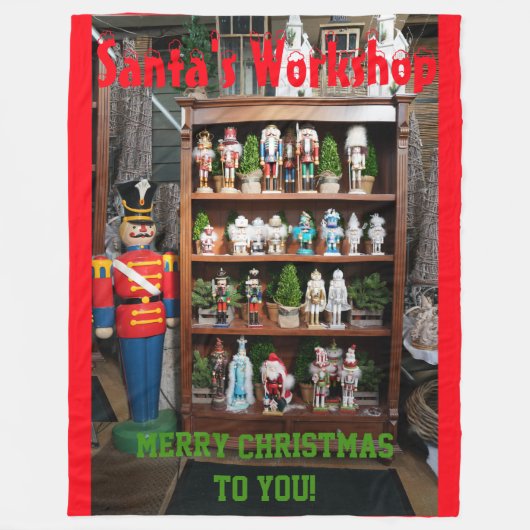 Santa's Workshop Nutcrackers Fleece Blanket (Voorkant)
