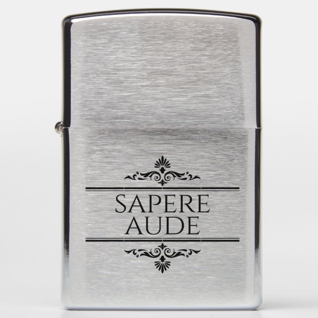 Sapere Aude (Voorkant)