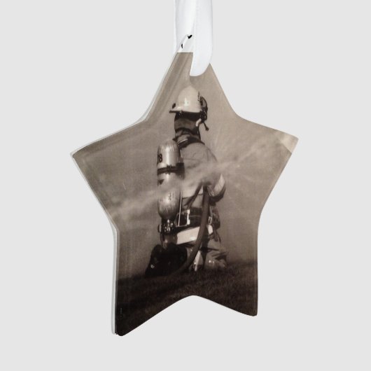 Sapeurs-pompiers au travail (devant)