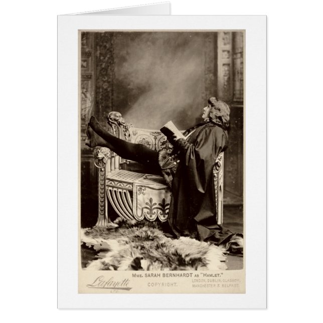 Sarah Bernhardt (1844-1923) comme Hamlet en 1899 (Devant)