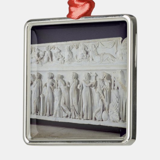 Sarcophagus met fries van de negen muizen metalen ornament (Links)