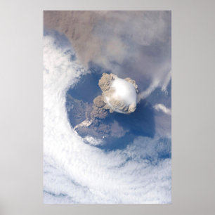 Sarychev Peak Volcano Eruption Origineel Poster