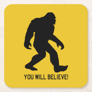Sasquatch (Bigfoot) je zult geloven! Vierkante Kartonnen Onderzetter