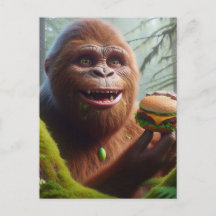 Sasquatch in mossy bos met Cheeseburger