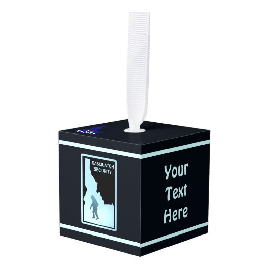 Sasquatch Security - Idaho Kubus Ornament (Voorkant hoekig)