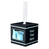 Sasquatch Security - Oregon Kubus Ornament (Voorkant hoekig)