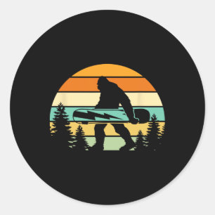  Sasquatch Snowboarden Retro Bigfoot Winte Ronde Sticker