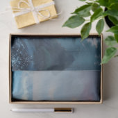 Sasquatch Standing on an Ocean Shore Tissuepapier (Geschenk)