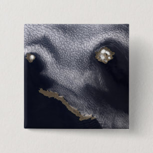 Satelliet-afbeelding van het eiland Semisopochnoi Vierkante Button 5,1 Cm