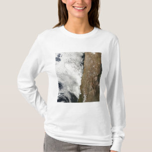 Satelliet-uitzicht van de Andes-bergen T-shirt