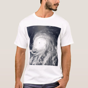 Satelliet-uitzicht van de orkaan Celia T-shirt