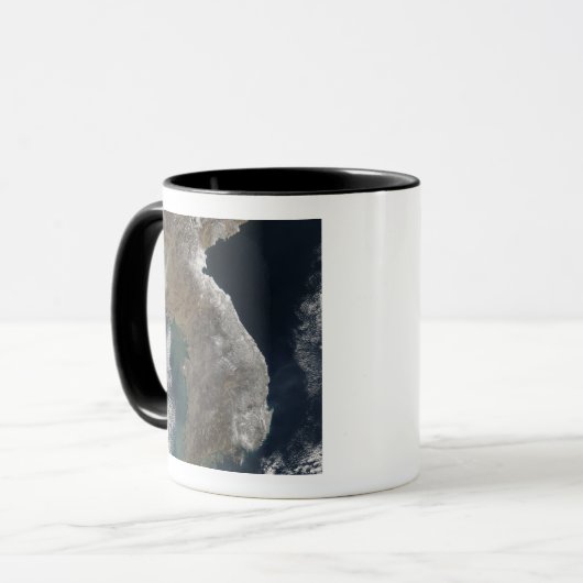 Satelliet-uitzicht van sneeuwval mok (Voorkant links)