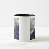 Satellietuitzicht van een zwaar winterstorm mok (Midden)