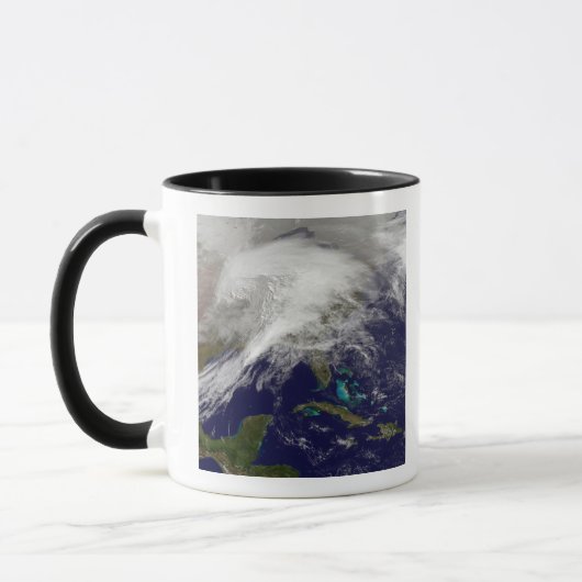 Satellietuitzicht van een zwaar winterstorm mok (Links)